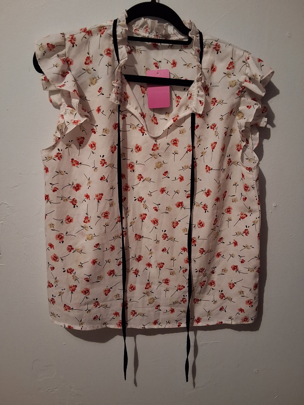 SHEIN White Floral Tie-Neck Ruffle Sleeve Blouse